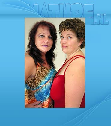 Mature amateur lesbians