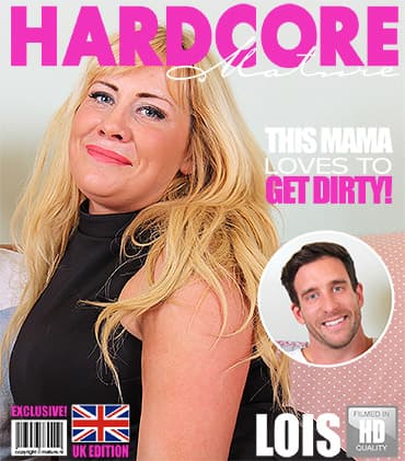 Handsome man makes mature woman sweat