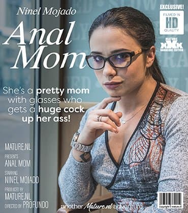 Hot mom Ninel Mojado loves anal sex by a huge cock