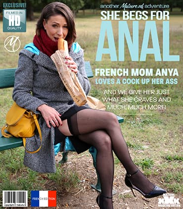 This French Mom gets an anal fuck in this hot Porn Movie