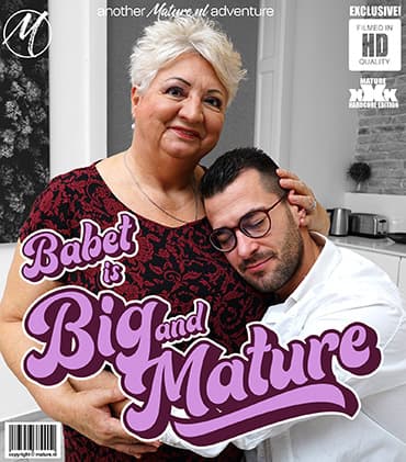 BBW mature granny gets fucked by a young guy in her big shaved pussy