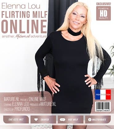 Hot Milf Elenna Lou loves flashing her pussy online