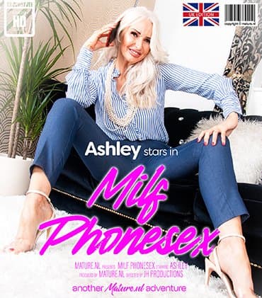Phonesex with MILF Ashley