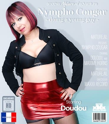Nympho Cougar Doudou loves it hard