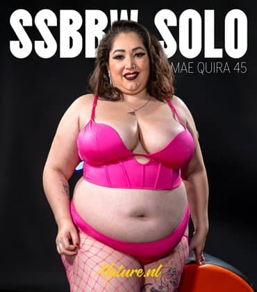 Masturbating Mae Quira is a 45 year old BBW MILF with big tits, big ass and a very naughty attitude!