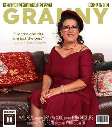 Ruby Roselips Curvy British Granny Masturbates Her Wet Mature Pussy!