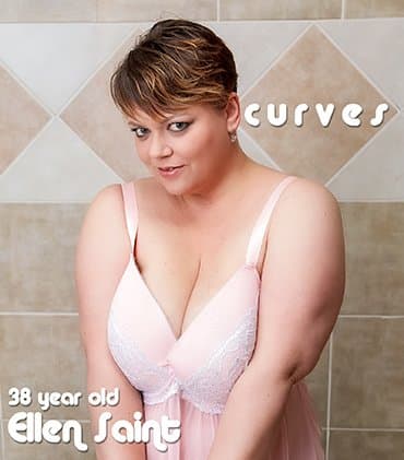 Big breasted, big ass curvy mature cougar Ellen Saint plays with her shaved pussy in the bath