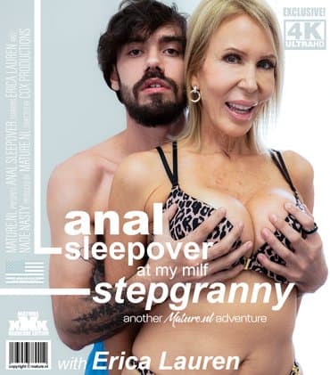 American MILF Erica Lauren has Anal sex with stepson!