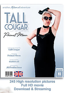 Mature.nl - Masturbating Tall British Cougar Primal Moon Loves To Play With Her Big Pussylips