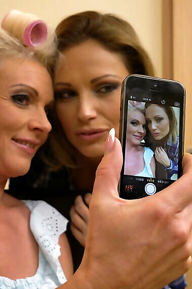 Two Hot Housewives Get In Full Lesbian Action